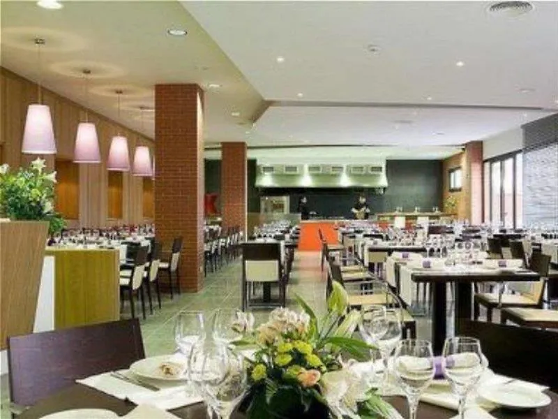 Hilton Garden Inn מאלגה 4*,  ספרד