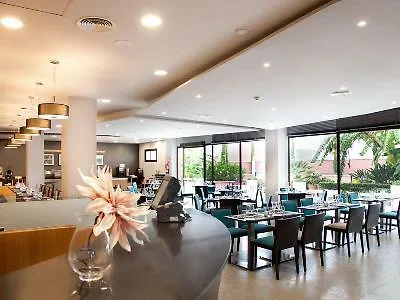 Hilton Garden Inn מאלגה 4*,